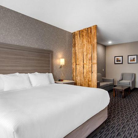 Comfort Inn & Suites North Battleford Exteriör bild