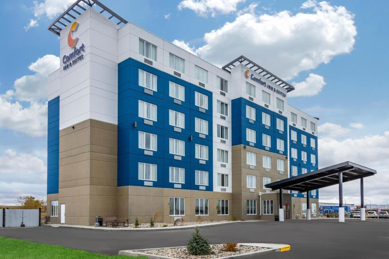 Comfort Inn & Suites North Battleford Exteriör bild