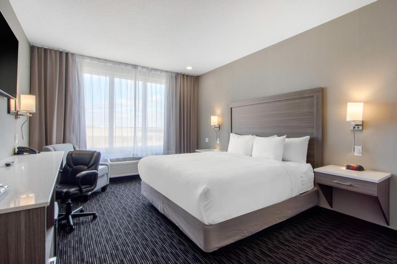 Comfort Inn & Suites North Battleford Exteriör bild